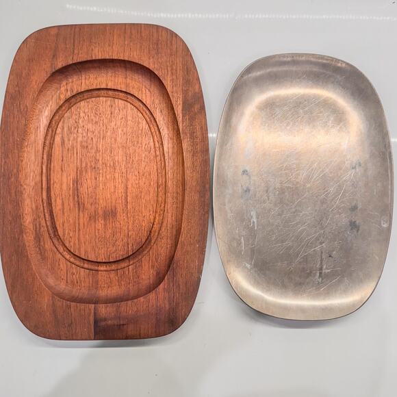 Set of 4-1960s MCM Gladmark of Burbank CA-Sizzler Plate Sets-Teak and Aluminum - Picture 3 of 9